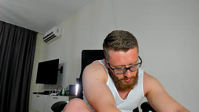Findom_guy webcam