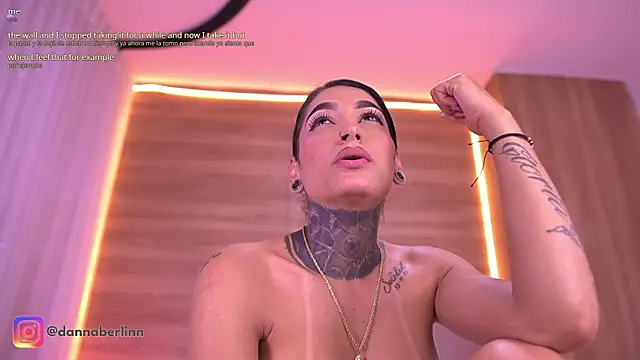 danna_berlin_ webcam