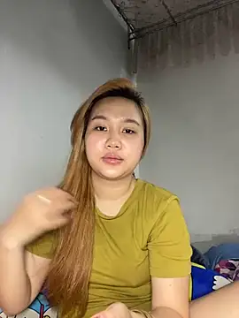 Almira6868 webcam