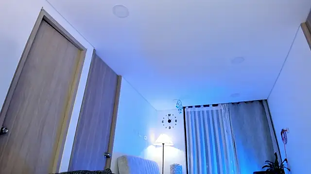 NikaVelvet1 webcam