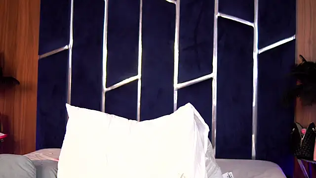 AshleyNoir_ webcam