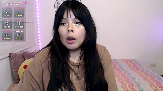 EllieMoonX webcam