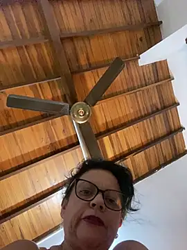 Sharongirl07 webcam