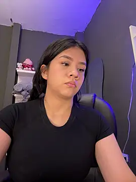 alhaana dirty talk blowjob room