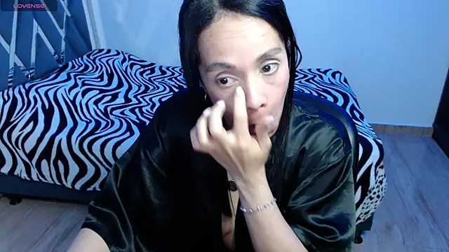 paula_lopez pantyhose two way video chat