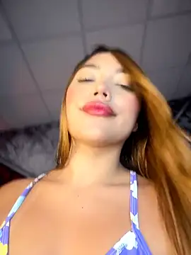 CyberMiaXXX webcam