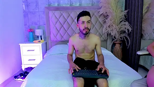 StevenAndLaura webcam