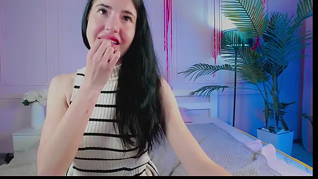 Emily_xoo BDSM pantyhose cam show