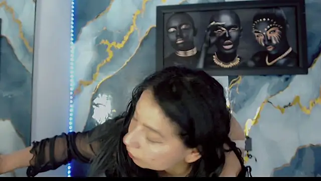 Yasmine_Tapias webcam