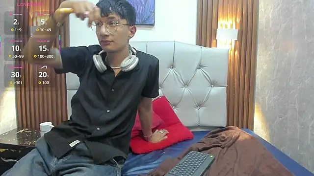 Julian_Foxxx webcam