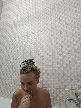 Lika8234 webcam