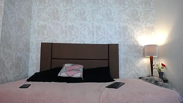 Ava_Raye webcam
