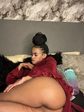 Hot_Mess18 webcam