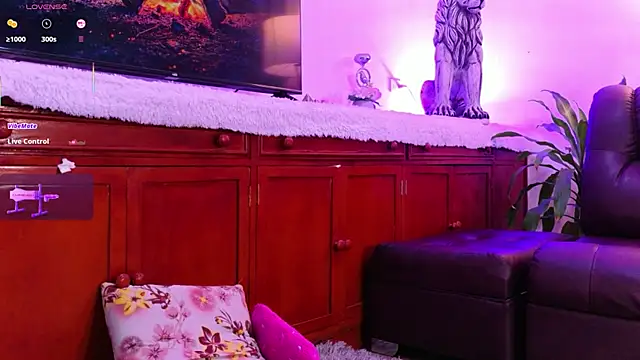 lara_giraldo webcam
