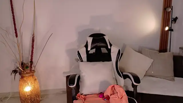 ChloeMoreti webcam