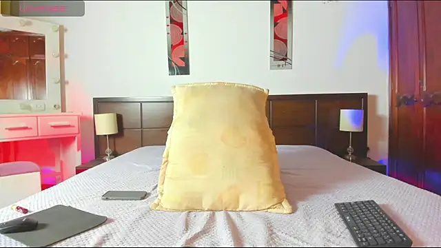 MiaMarin_hot webcam