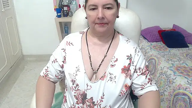 leonela_69