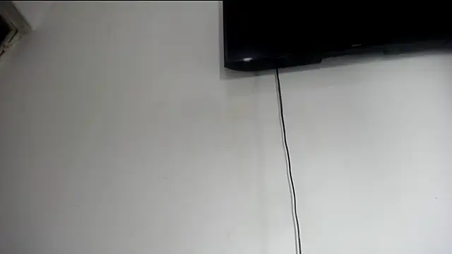 foxy_lovex - Foxy_Lovex's free webcam - UK Sex Cams