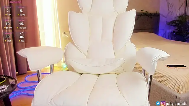 jullyshmidt webcam