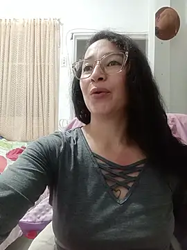 emilypoppy3 webcam