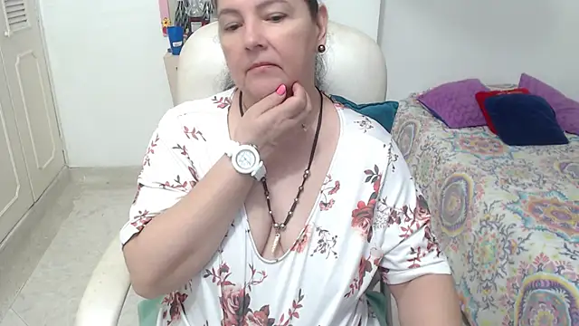 leonela_69