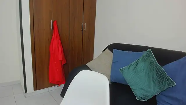 kiraGeiner webcam