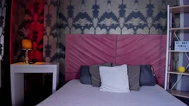 _mykinkydoll_ webcam