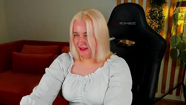 LioraArdyn webcam