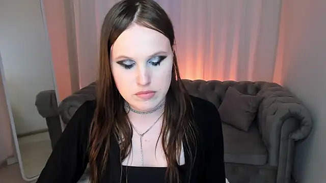 EffieMinki webcam