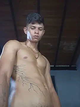 God_Eros_23cm
