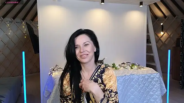 LinaJoy webcam