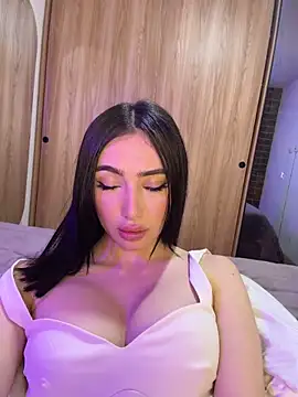Maddy_Jones webcam