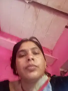 Chinki_pande webcam