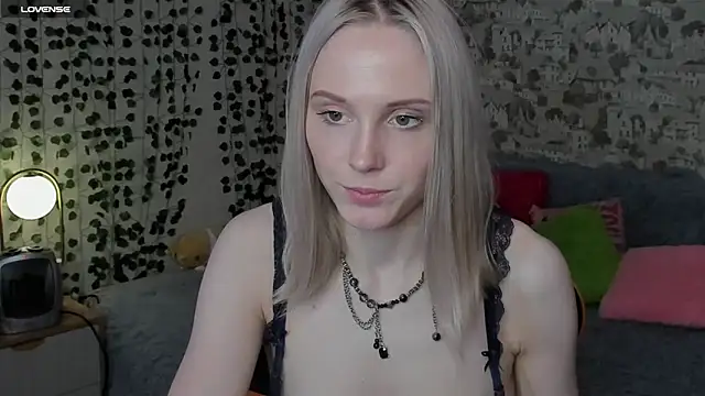 Gina_Gina_love webcam