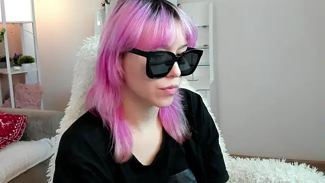EmilyTrase webcam
