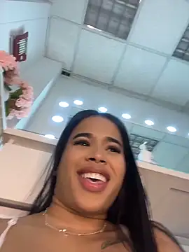 EmmaExoticaXXX webcam