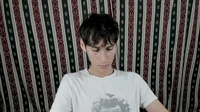 Skinny_Sebas webcam