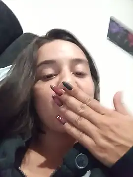lulu_1546 webcam