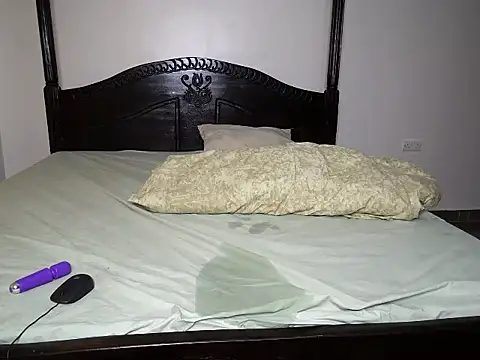 merita_vibe webcam