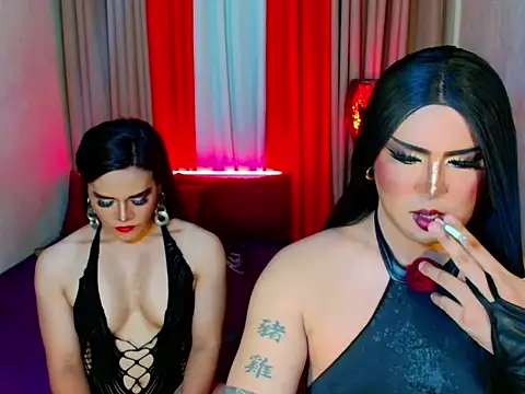 Incredible_Shemale webcam
