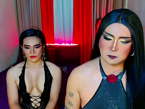 Incredible_Shemale webcam