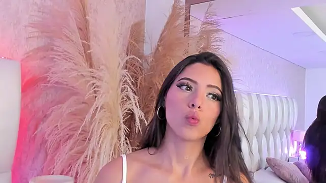 Sophi_rae live sex cam