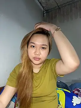 Almira6868 webcam