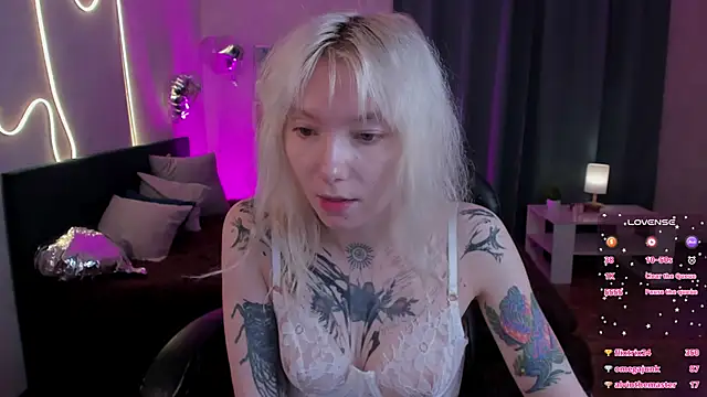 tattoo_art_baby webcam