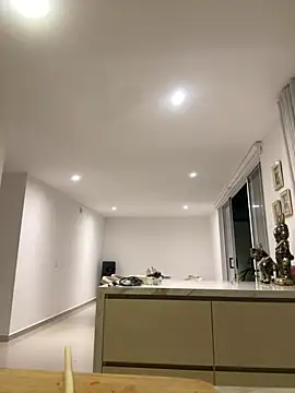 Nikii__ webcam