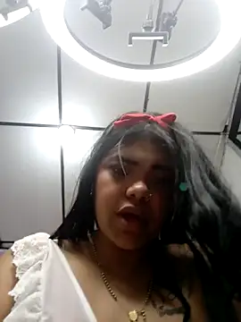 luxuryluna webcam