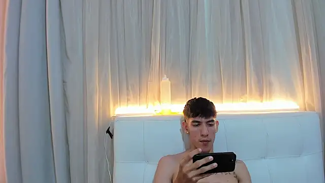 Litzy1_ webcam