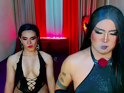 Incredible_Shemale webcam