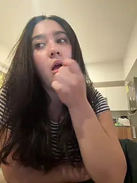 Nina_lovi