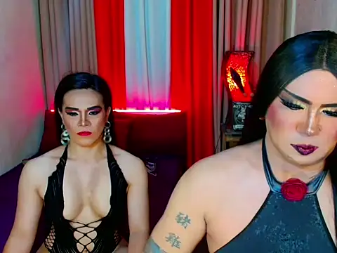 incredible_shemale - Incredible_Shemale's free webcam - UK Sex Cams